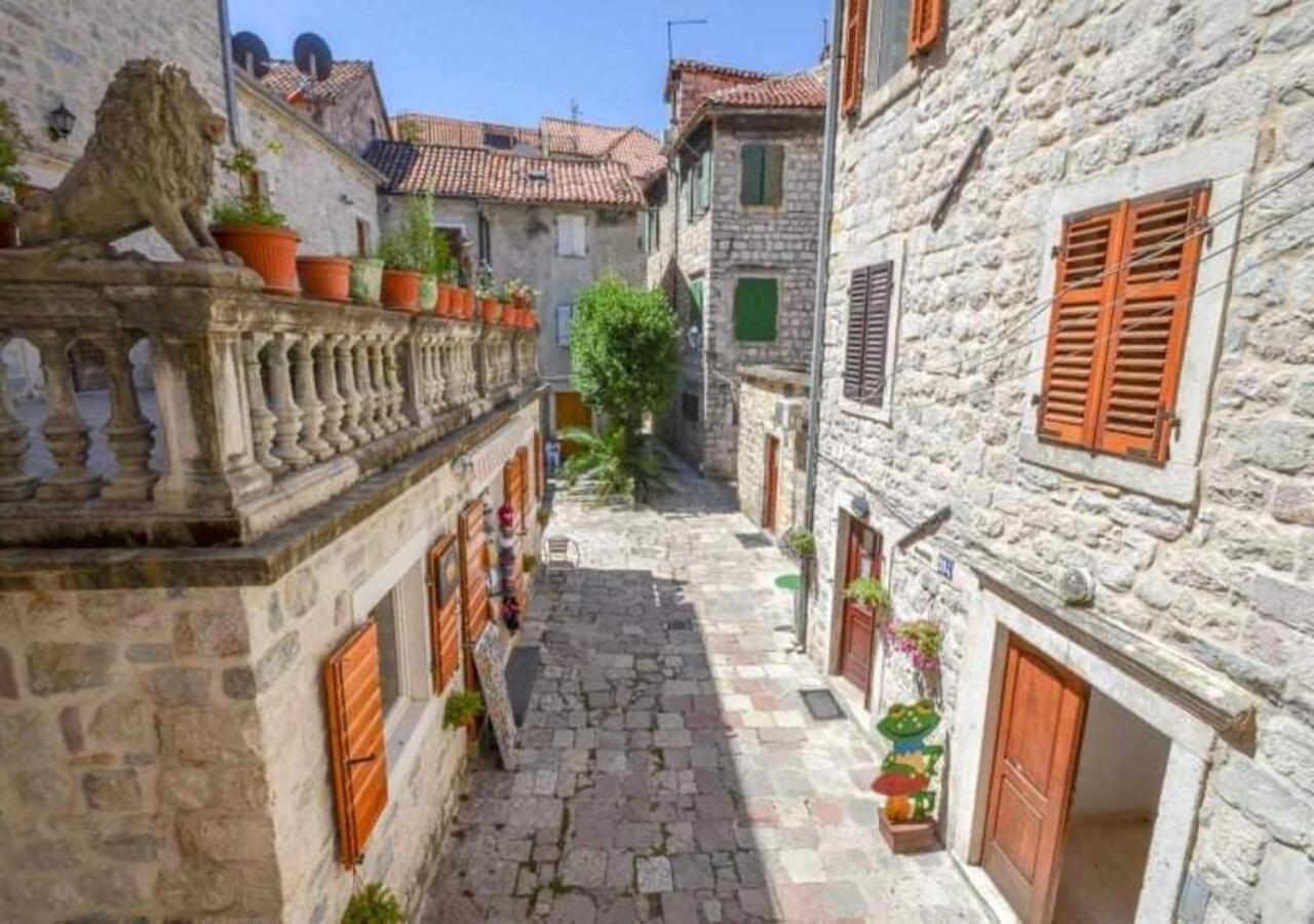 Sunstone Apartments Kotor Eksteriør bilde