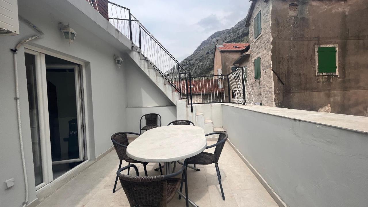 Sunstone Apartments Kotor Eksteriør bilde